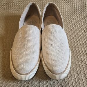 Roxy slip on shoes
